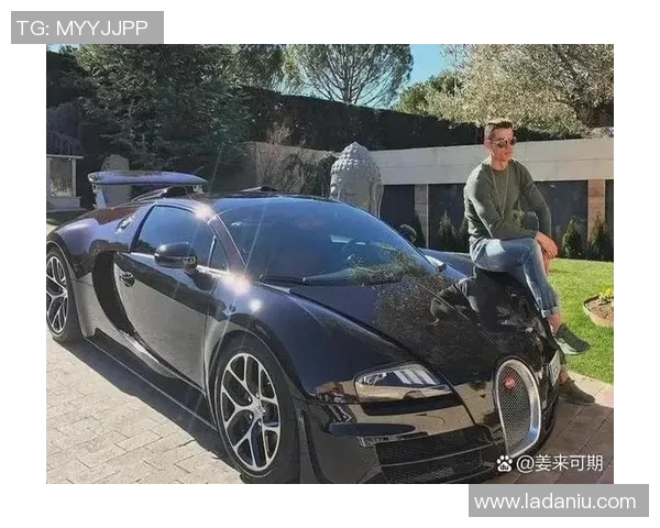 足球明星的财富揭秘：他们的年收入、投资与豪华生活方式分析